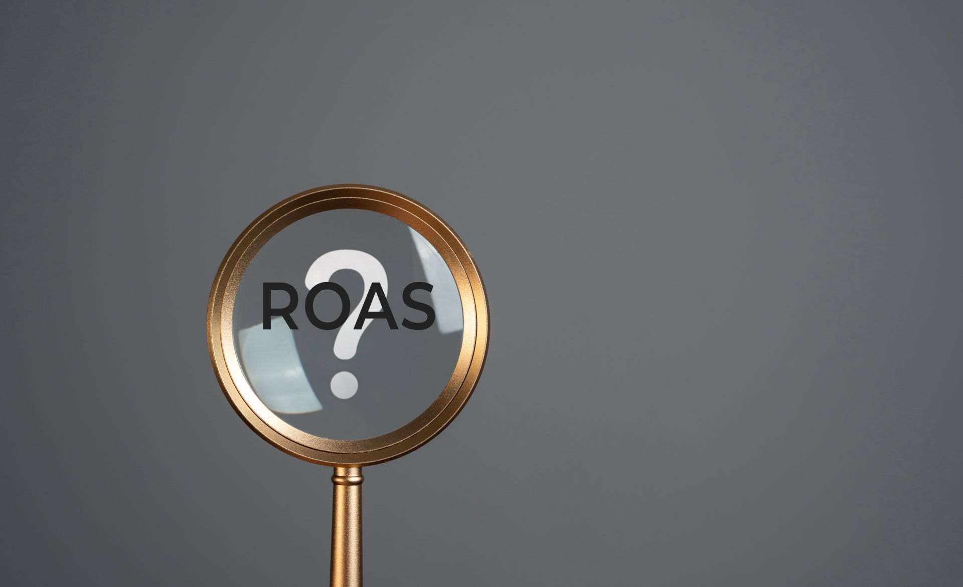 Por-que-seu-ROAS-está-mentindo-para-você-(e-como-ler-o-número-certo)